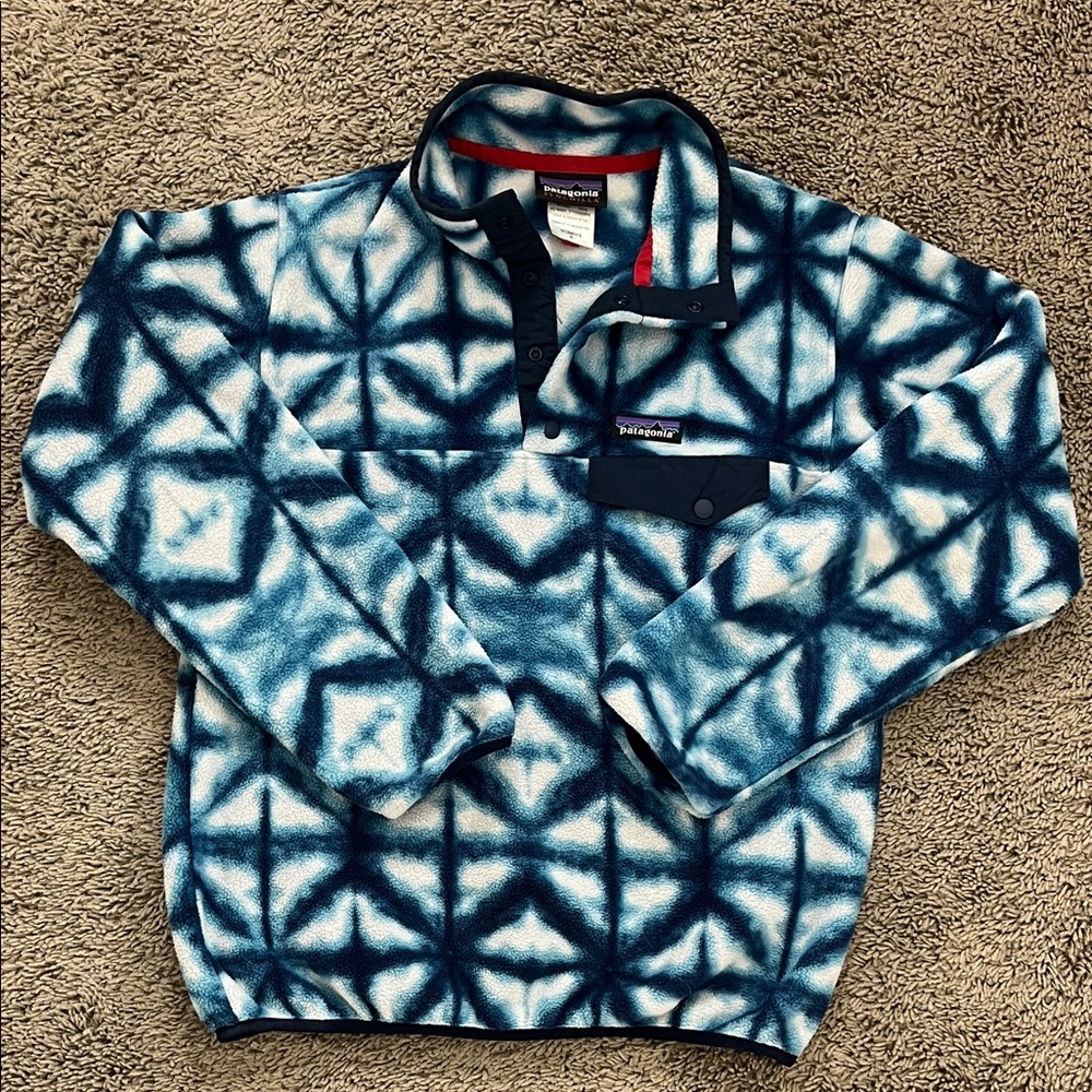Women’s Patagonia Fleece Pullover - Size Small